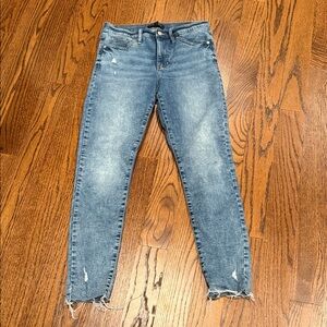 Oh Hi Rise Raw Hem Line, I Do! Banana Republic Size 27/4